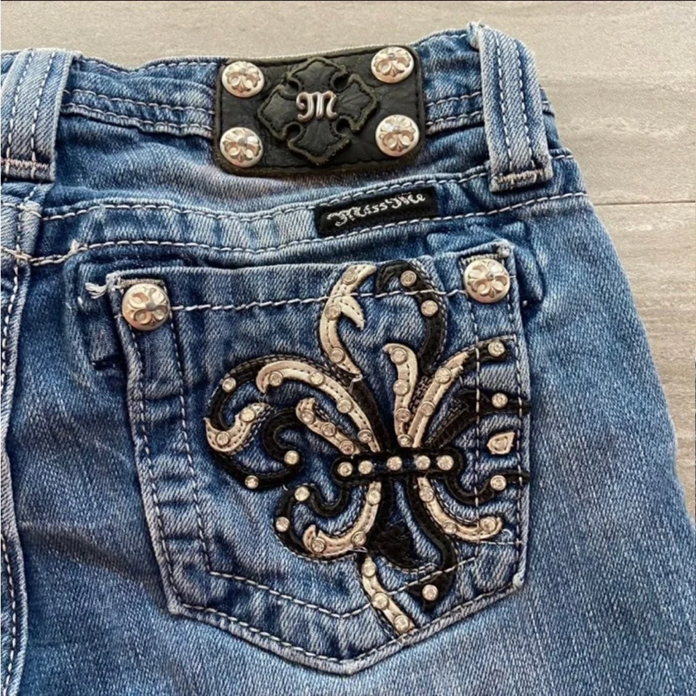 Miss Me denim capri jeans